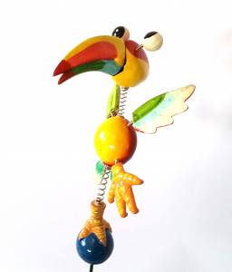 Wobbler Tukan gefedert Tukanfigur zur Deko und Einstecken